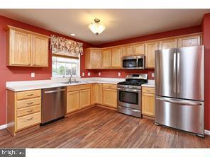 379 Johnson Road Sicklerville, NJ 08081 - Photo 6 of 18 Gallery Image 6