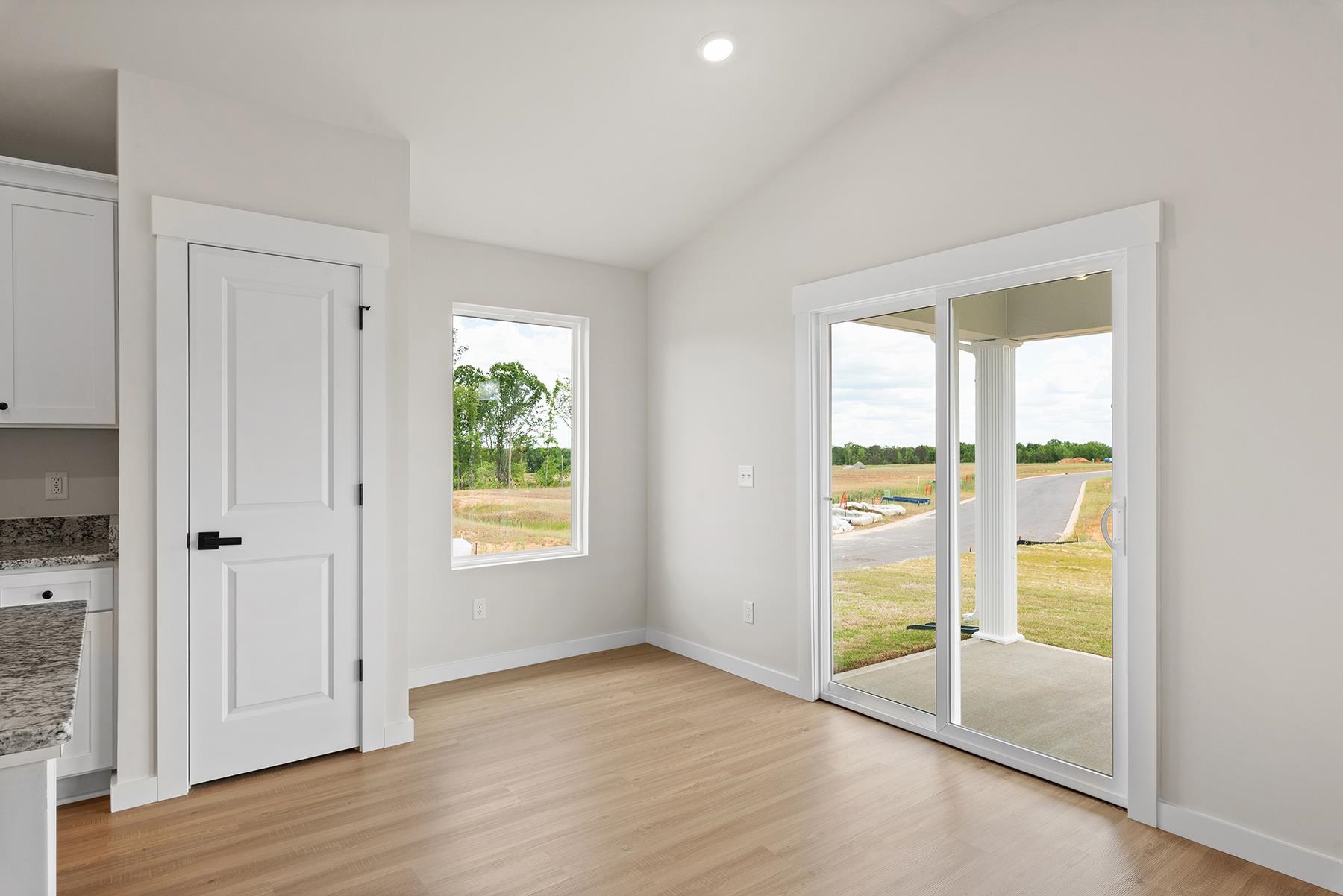 1220 Crested Iris Street Moore, SC 29369 - Photo 12 of 20