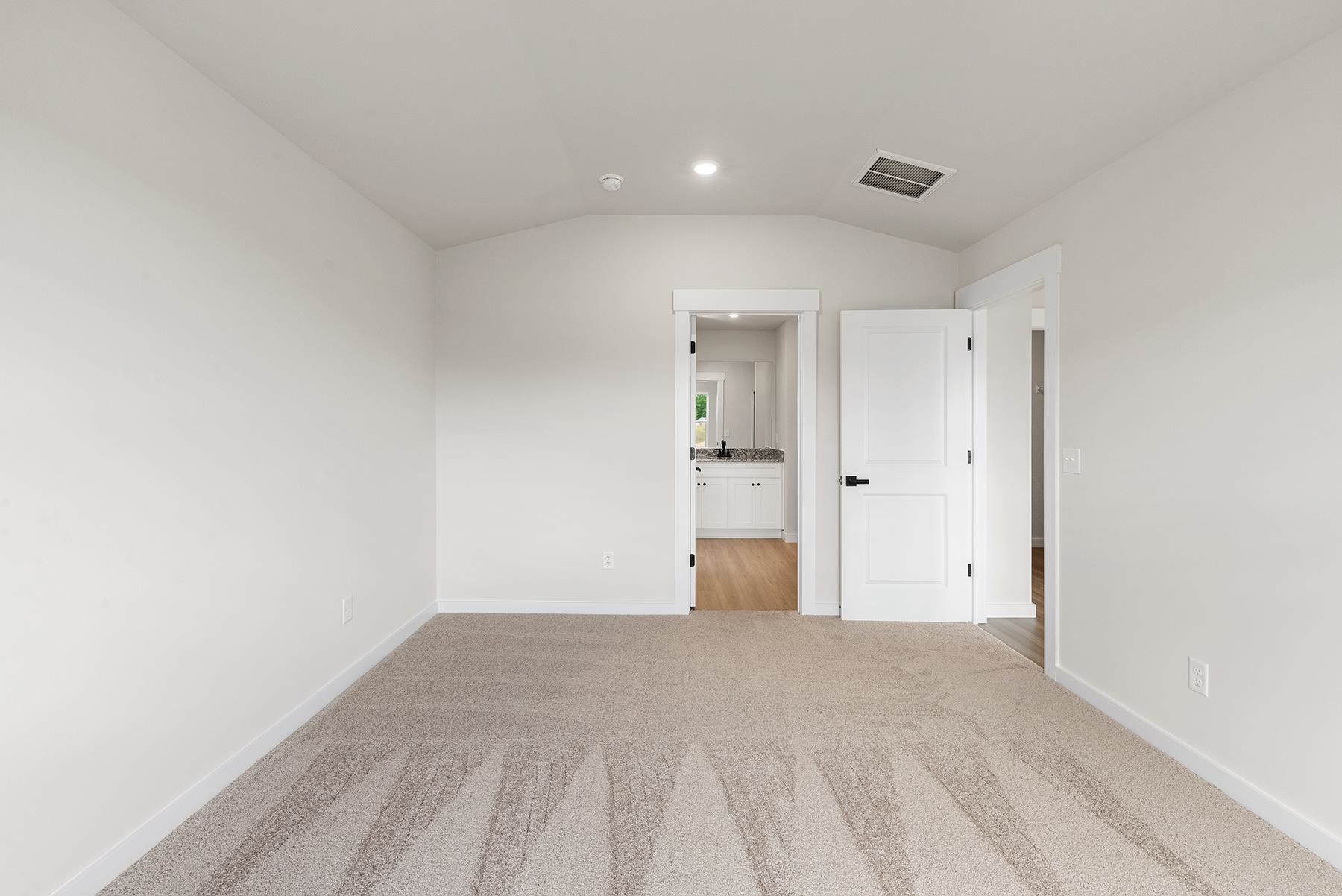 1220 Crested Iris Street Moore, SC 29369 - Photo 14 of 20