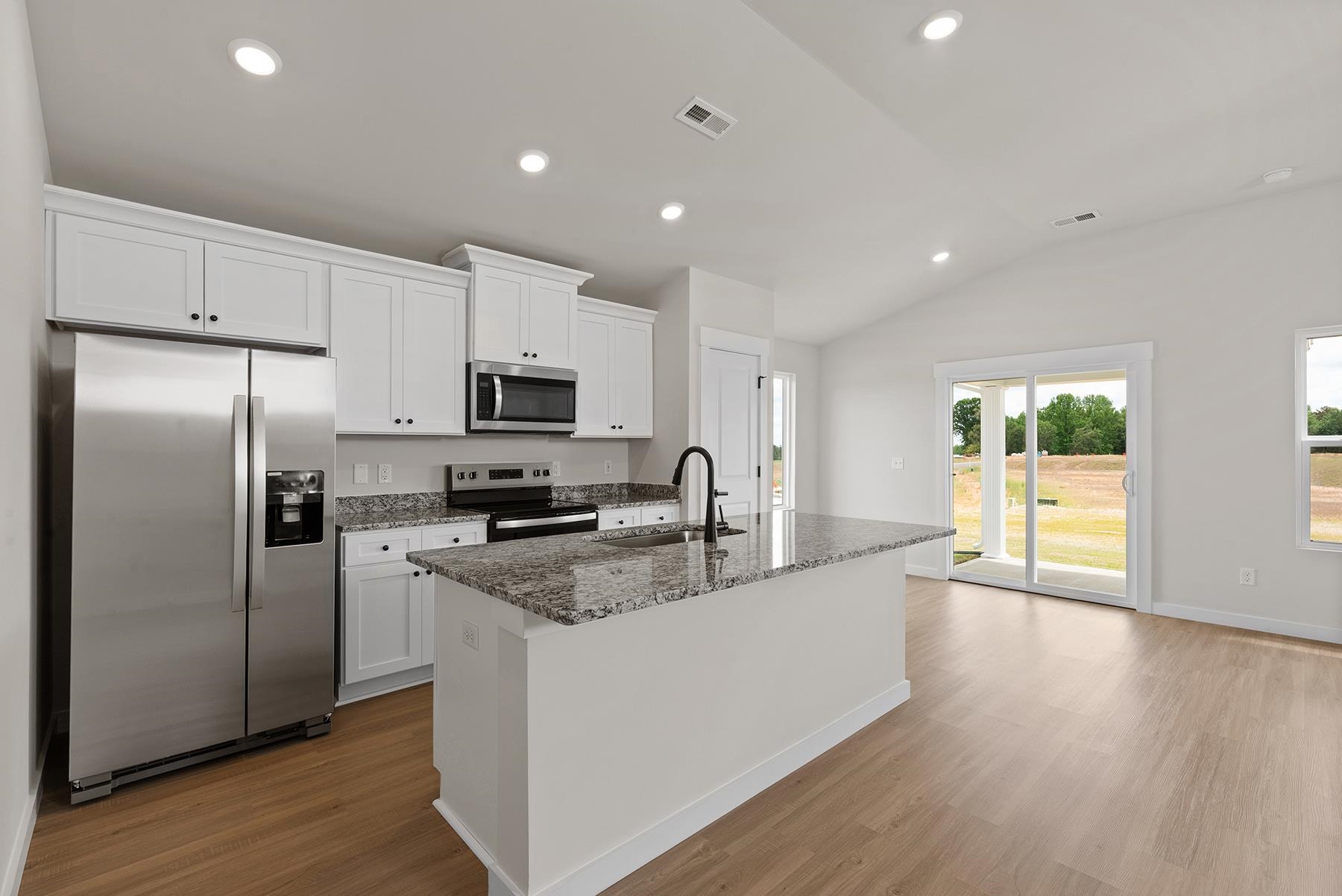 1220 Crested Iris Street Moore, SC 29369 - Photo 6 of 20