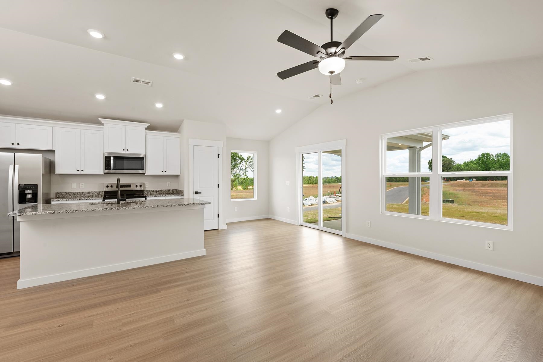 1220 Crested Iris Street Moore, SC 29369 - Photo 10 of 20