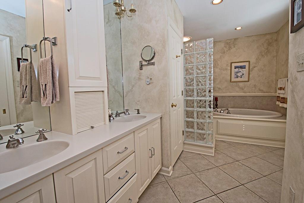 820 Osage Road Pittsburgh, PA 15243 - Photo 12 of 25 Gallery Image 12