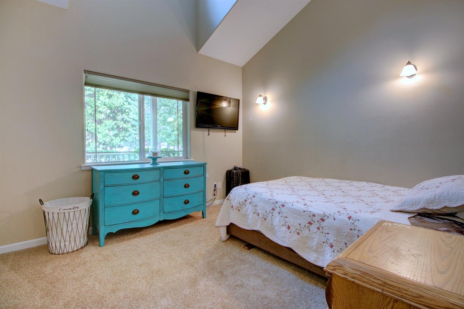 1065 Riessen Road Grants Pass, OR 97526 - Photo 16 of 32 Additional Photo