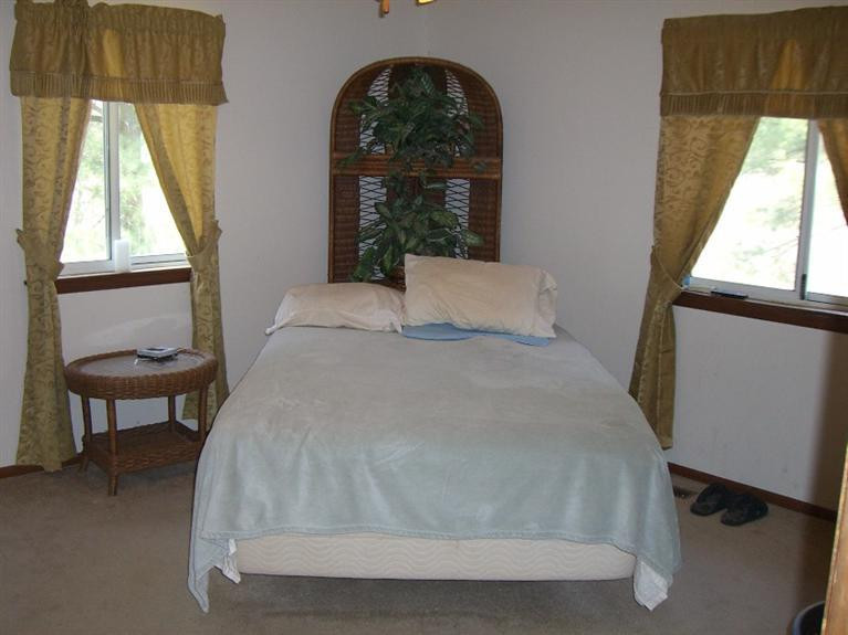 20520 Barton Road Pinckney, MI 48169 - Photo 10 of 17 Photo 10