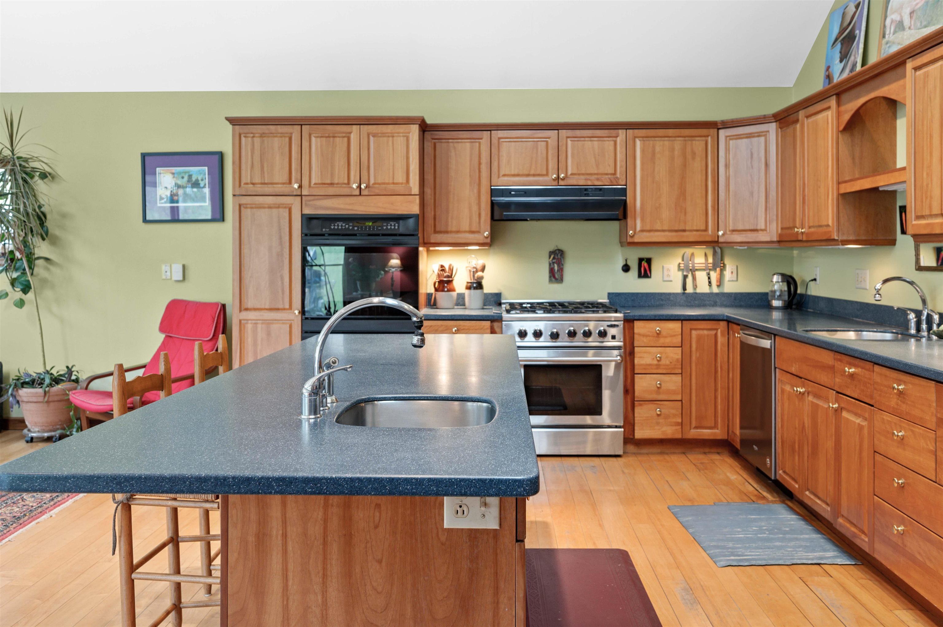 1313 Highway 215 Cabot, VT 05658 - Photo 12 of 38