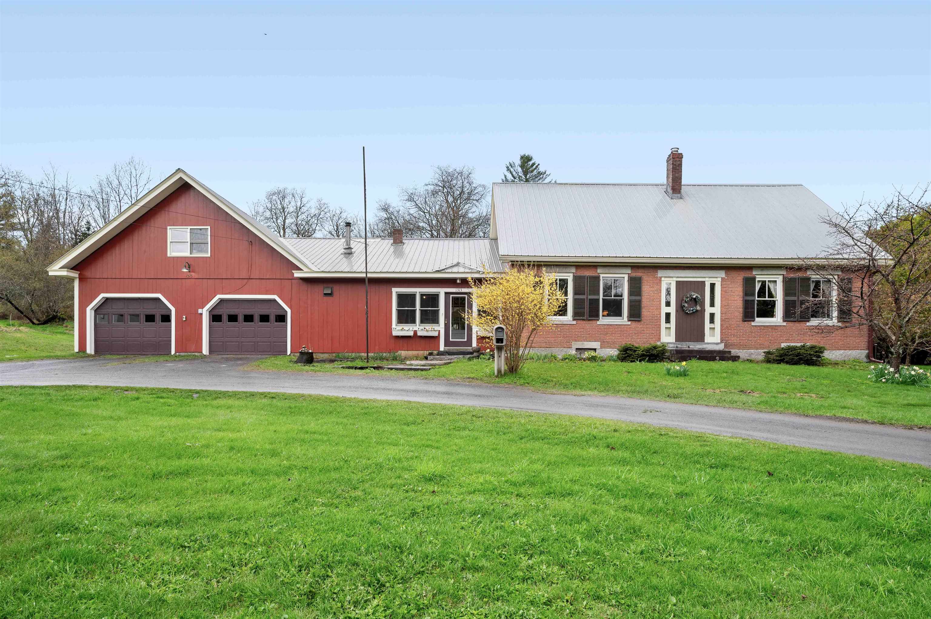 1313 Highway 215 Cabot, VT 05658 - Photo 33 of 38