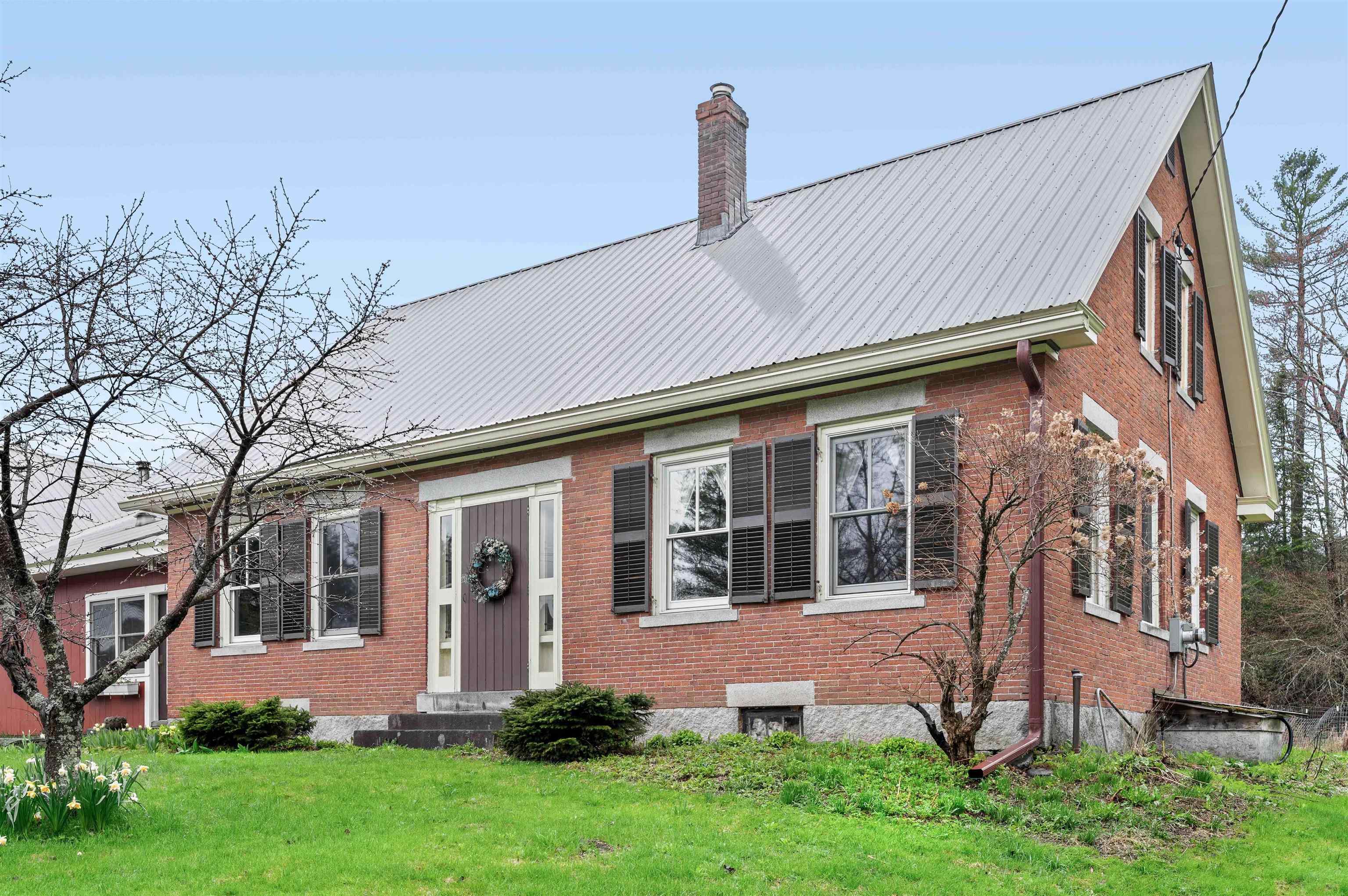 1313 Highway 215 Cabot, VT 05658 - Photo 35 of 38