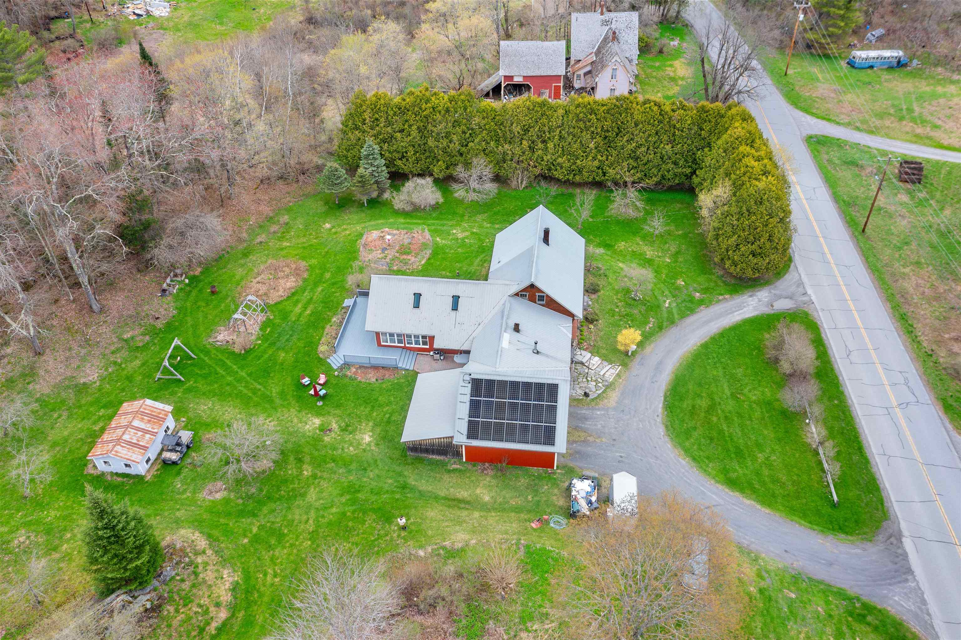 1313 Highway 215 Cabot, VT 05658 - Photo 36 of 38