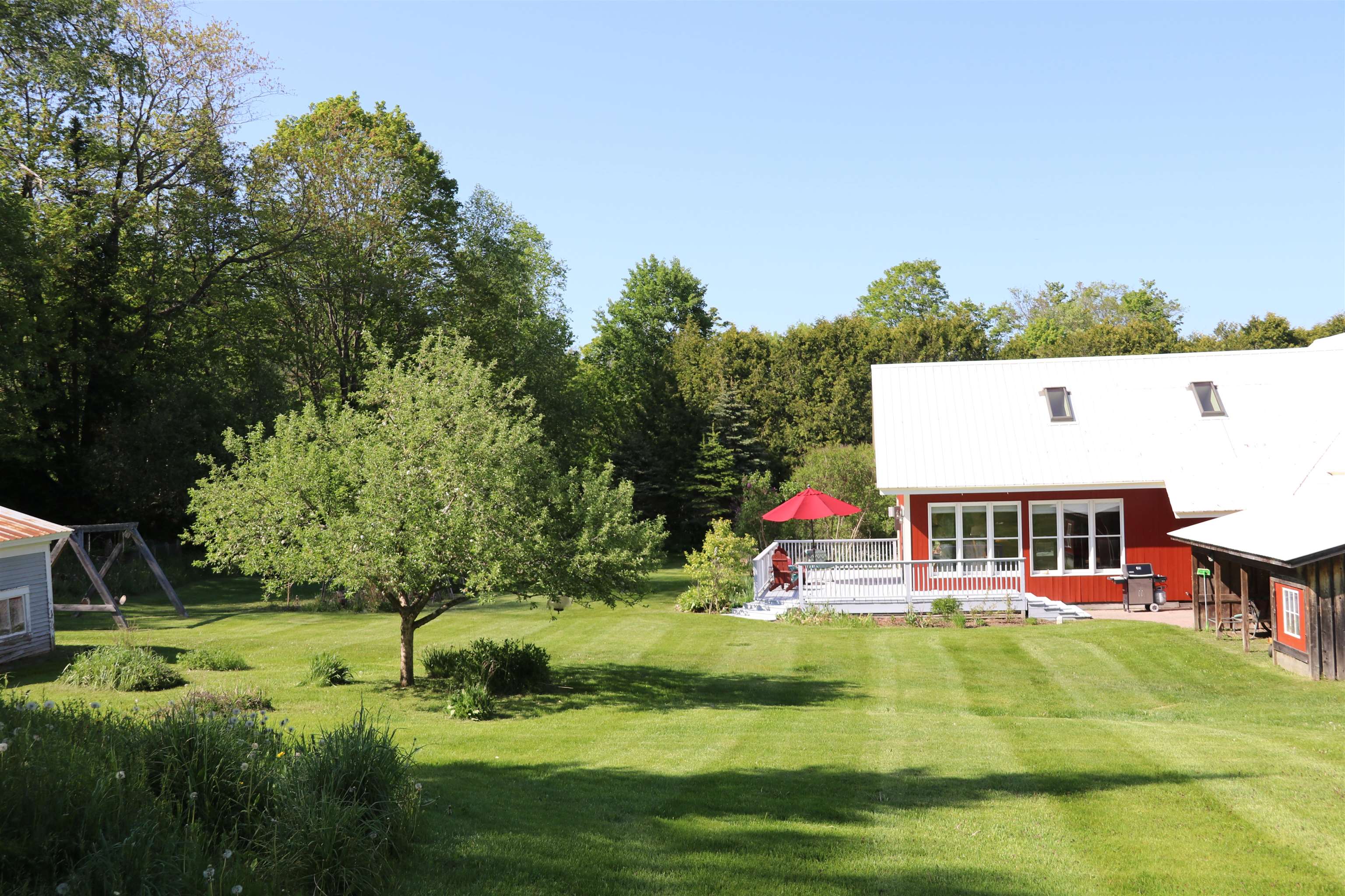 1313 Highway 215 Cabot, VT 05658 - Photo 5 of 38
