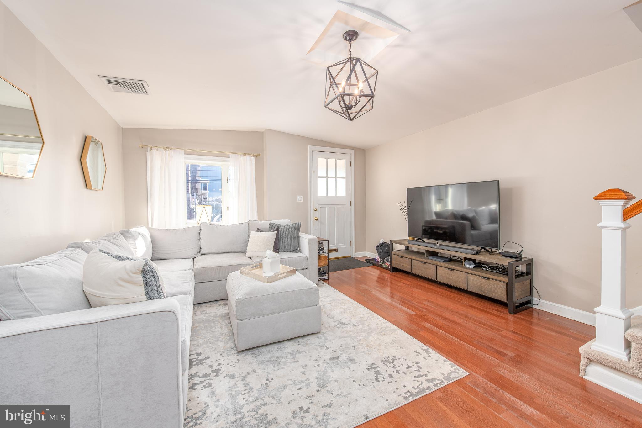 2133 West Ritner Street Philadelphia, PA 19145 - Photo 6 of 35 Gallery Image 6