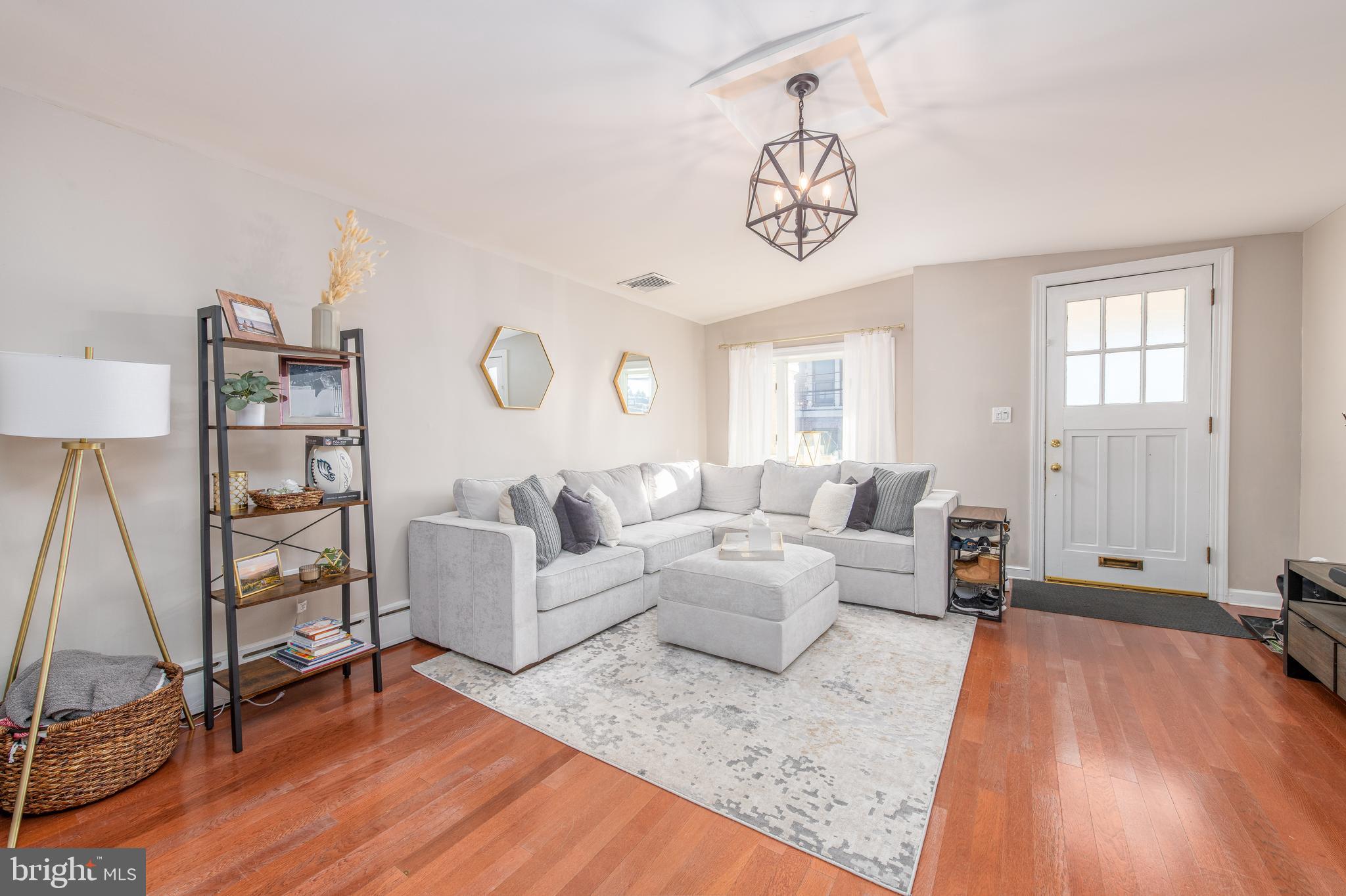 2133 West Ritner Street Philadelphia, PA 19145 - Photo 7 of 35 Gallery Image 7