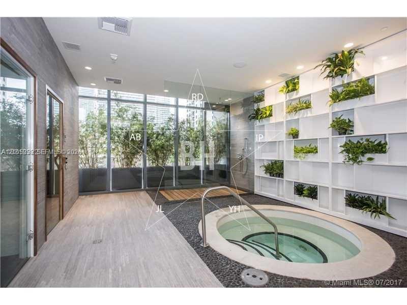 55 Southwest 9th Street, Unit 3610 Miami, FL 33130 - Photo 2 of 29