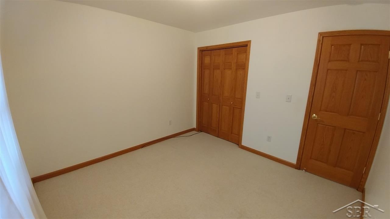4516 Lone Road Freeland, MI 48623 - Photo 32 of 42 31311111-31.JPG