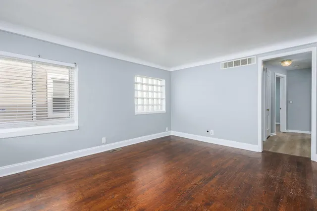 $1,250 | 23328 Battelle Avenue, Hazel Park, MI 48030