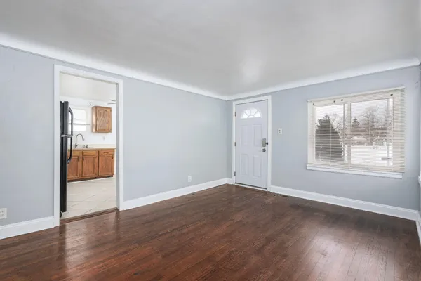 $1,250 | 23328 Battelle Avenue, Hazel Park, MI 48030