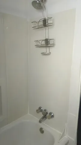 $1,250 | 23328 Battelle Avenue, Hazel Park, MI 48030