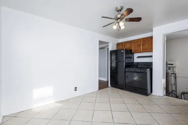 $1,250 | 23328 Battelle Avenue, Hazel Park, MI 48030