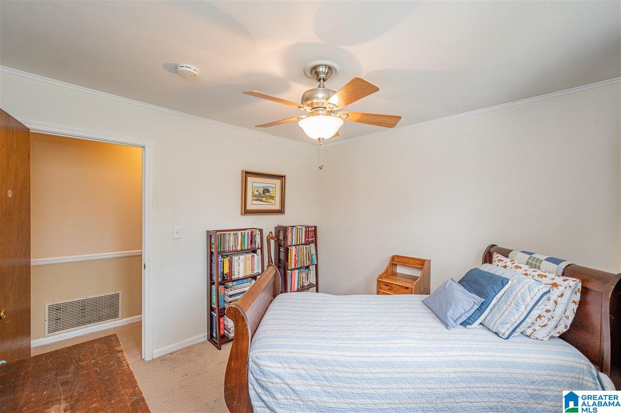 1136 Hardwick Lane Birmingham, AL 35209 - Photo 27 of 36