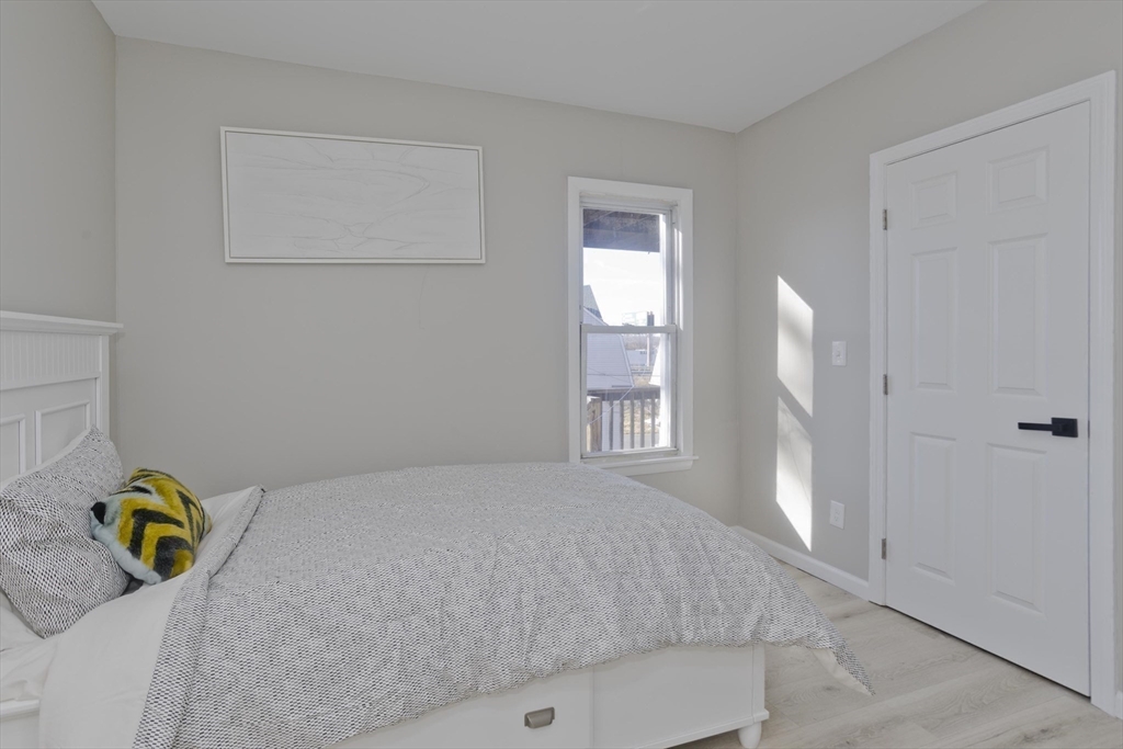 38-40 Longhill Street Springfield, MA 01108 - Photo 10 of 37