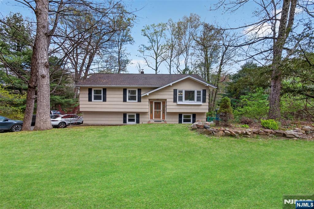 541 Rockaway Valley Road Boonton, NJ 07005 - Photo 1 of 34