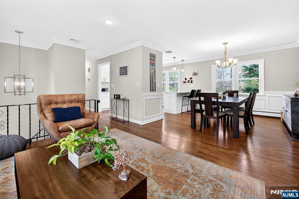 541 Rockaway Valley Road Boonton, NJ 07005 - Photo 5 of 34