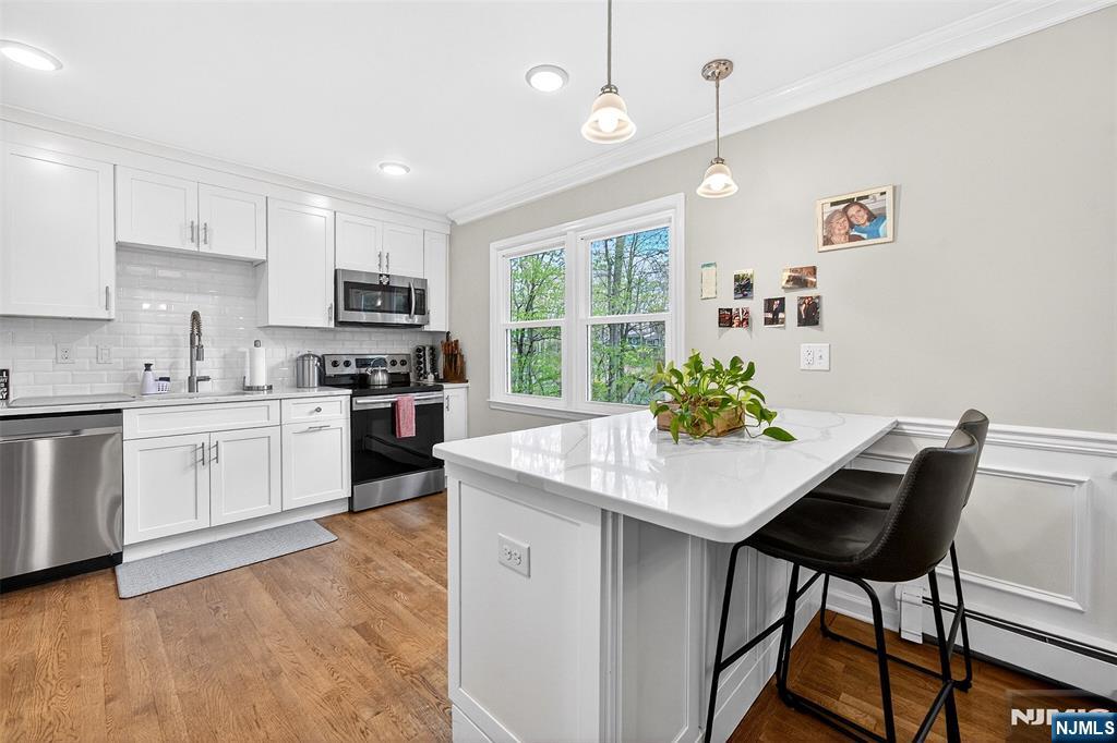 541 Rockaway Valley Road Boonton, NJ 07005 - Photo 8 of 34