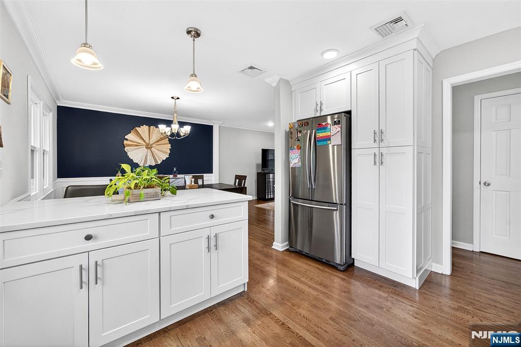 541 Rockaway Valley Road Boonton, NJ 07005 - Photo 10 of 34