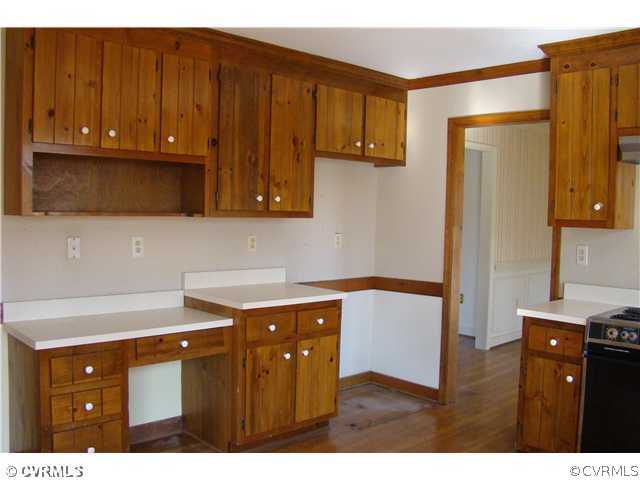 5403 Rock Harbour Road Midlothian, VA 23112 - Photo 4 of 11 Kitchen - Kitchen