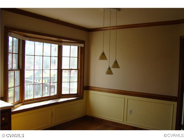 5403 Rock Harbour Road Midlothian, VA 23112 - Photo 5 of 11 Breakfast Nook - Breakfast Nook