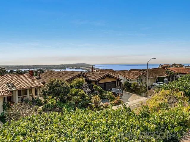 $2,995,000 | 1619 Calle De Primra, La Jolla, CA 92037