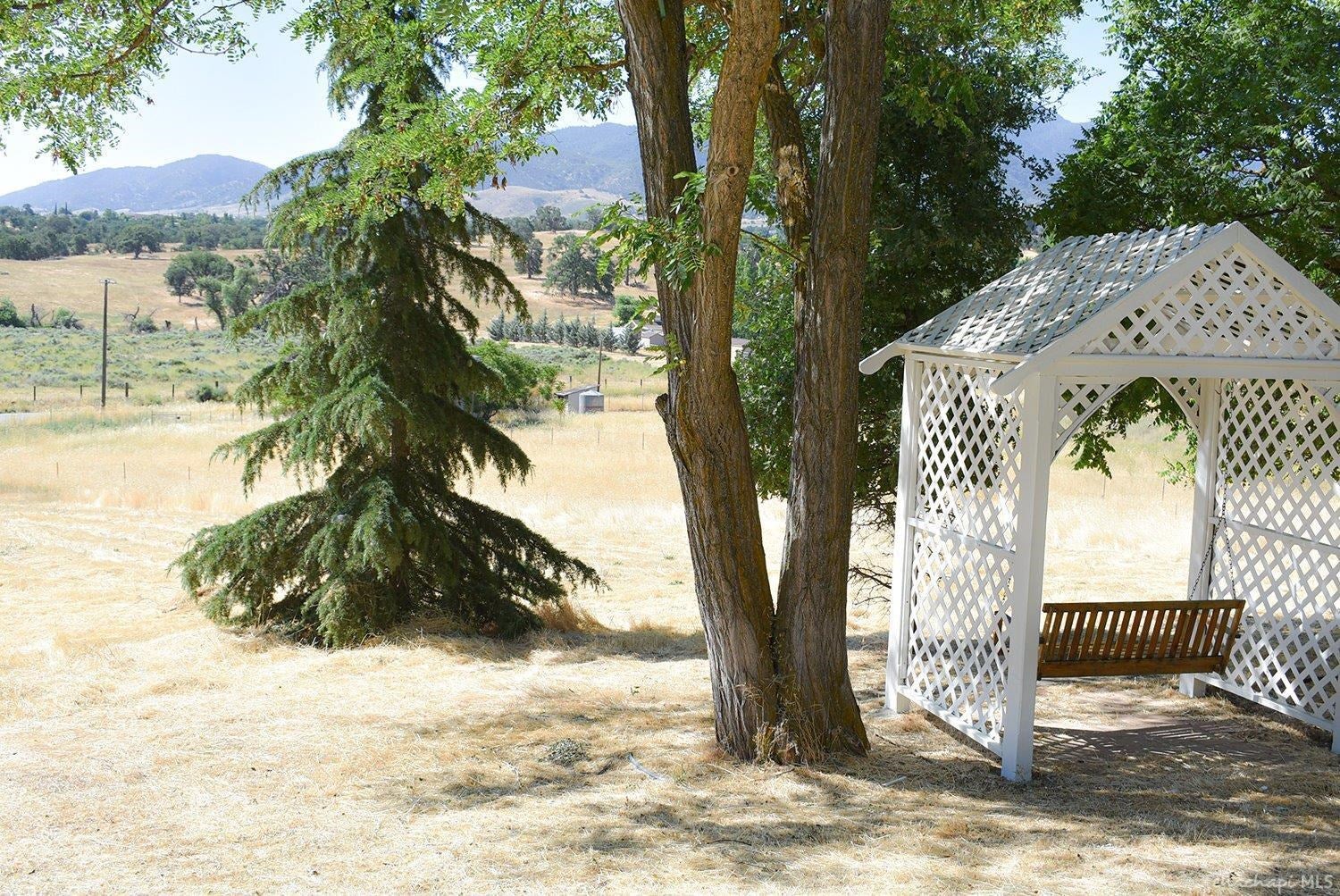 21808 Chestnut Court Tehachapi, CA 93561 - Photo 27 of 29 Gallery Image 27