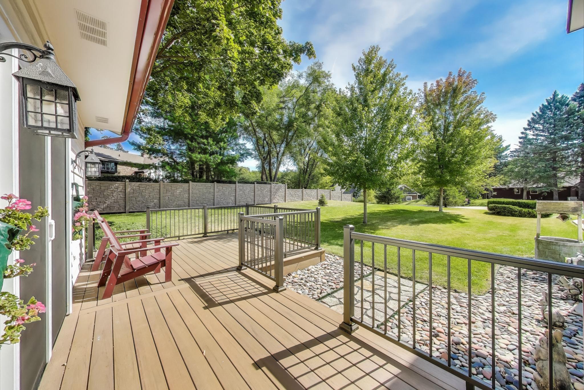 31700 118th Street Randall, WI 53181 - Photo 33 of 45 Deck