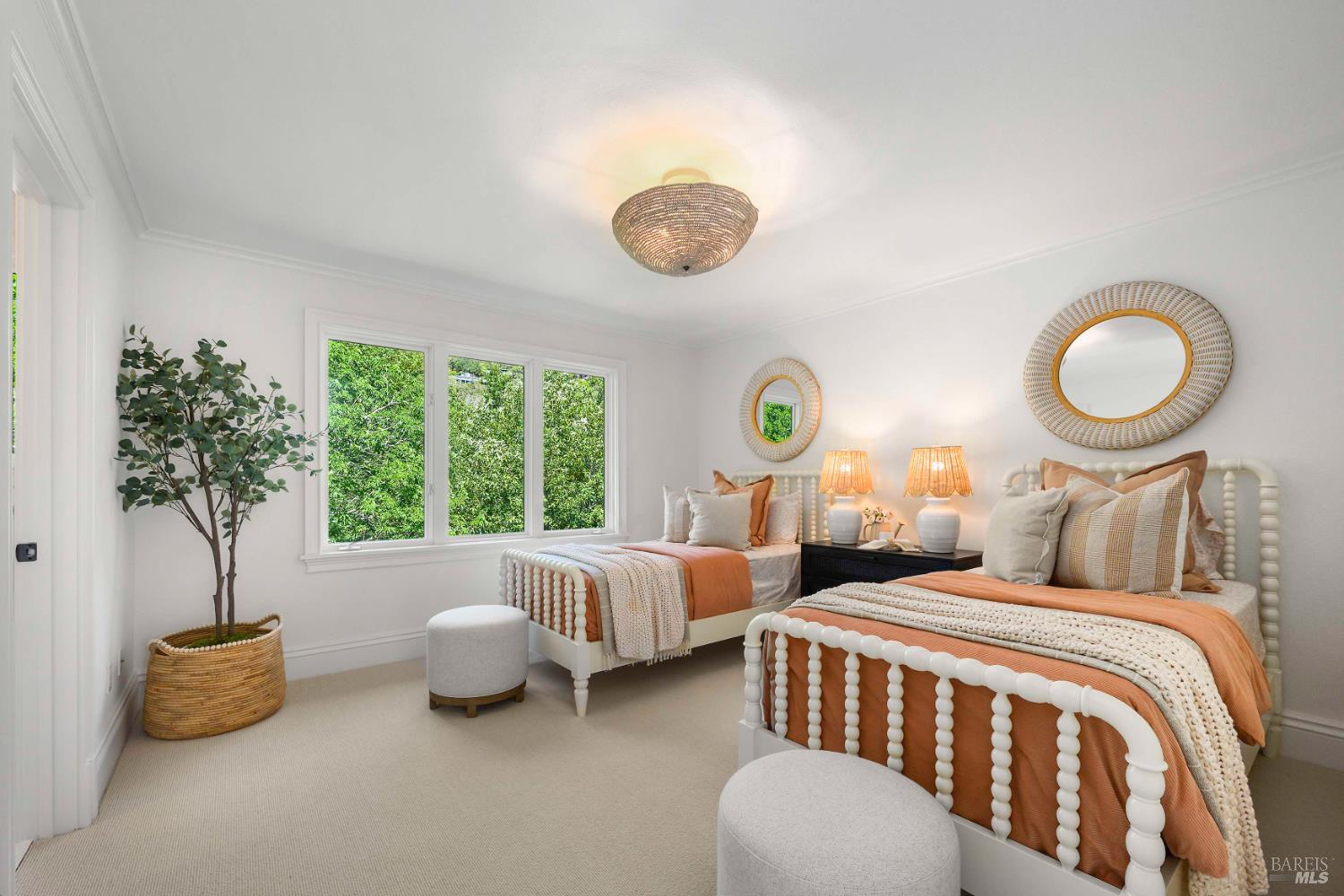 33 Acorn Way Kentfield, CA 94904 - Photo 31 of 58 a bedroom with two beds and a potted plant