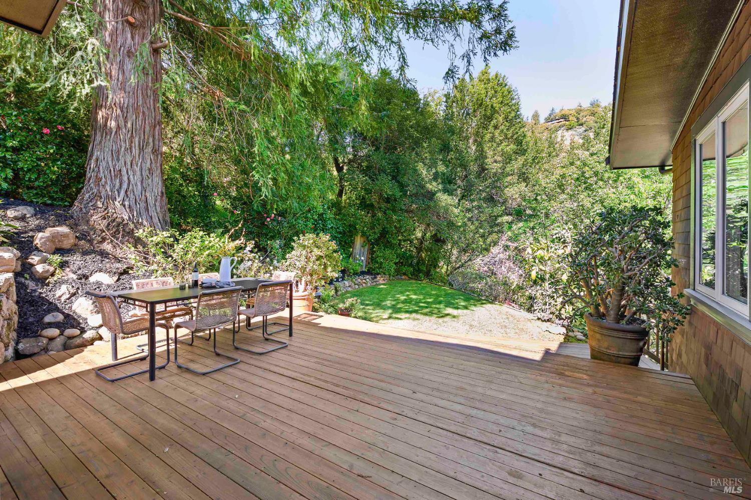 33 Acorn Way Kentfield, CA 94904 - Photo 52 of 58