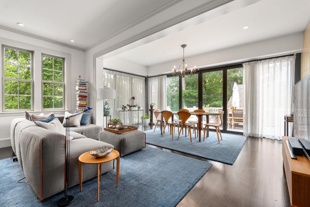 20 Birch Hill Road Newton, MA 02465 - Photo 8 of 41 Gallery Image 8