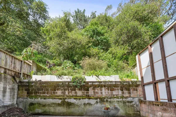$1,400,000 | 1747 7th Avenue, San Francisco, CA 94122