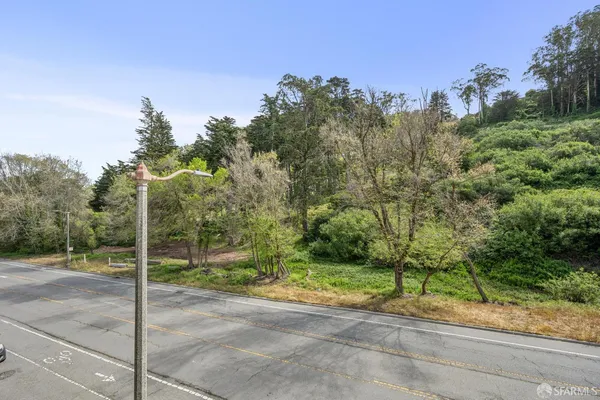 $1,400,000 | 1747 7th Avenue, San Francisco, CA 94122