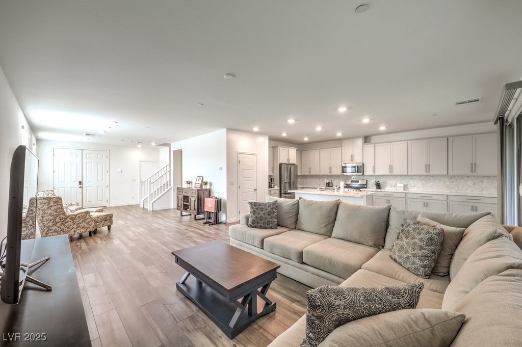 804 Aurelie Ridge Street Henderson, NV 89011 - Photo 8 of 44 Gallery Image 8