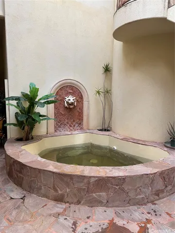 a view of an entryway