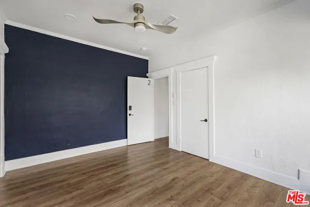 $1,550,000 | 2074 West 29th Street, Los Angeles, CA 90018