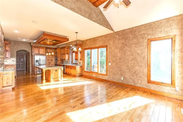 $674,000 | 26650 West 100th Place, Olathe, KS 66061