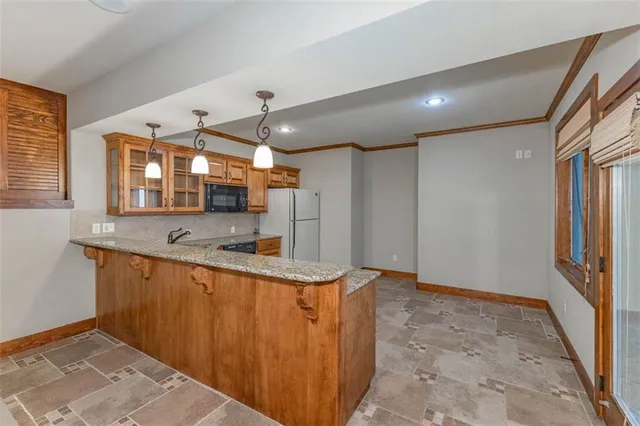 $674,000 | 26650 West 100th Place, Olathe, KS 66061