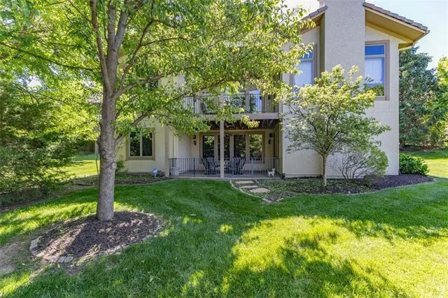 $674,000 | 26650 West 100th Place, Olathe, KS 66061