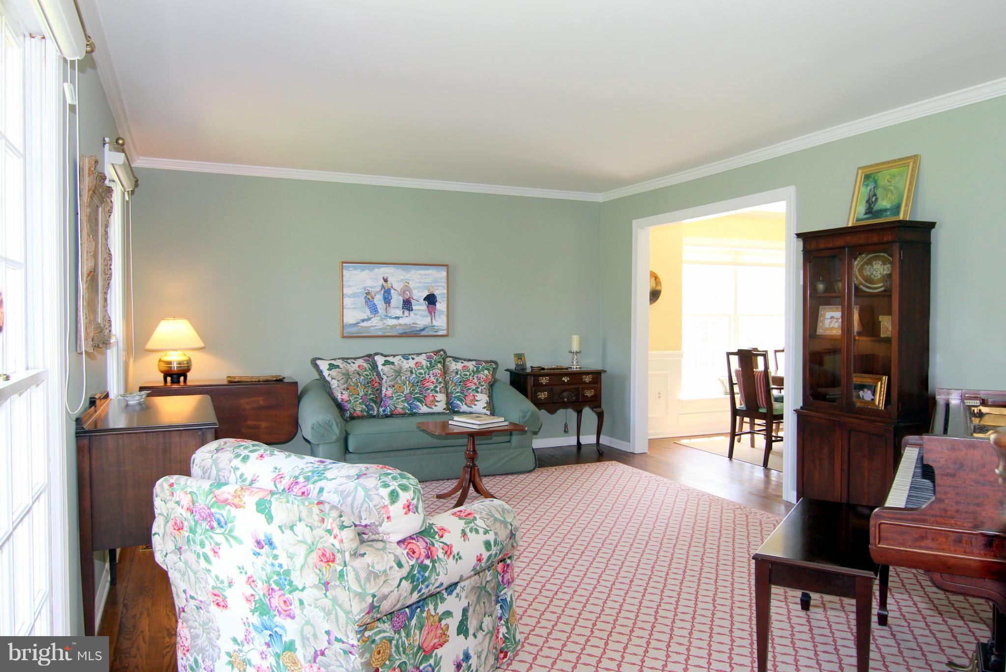 1010 Riva Ridge Drive Great Falls, VA 22066 - Photo 8 of 20 Formal Living Room