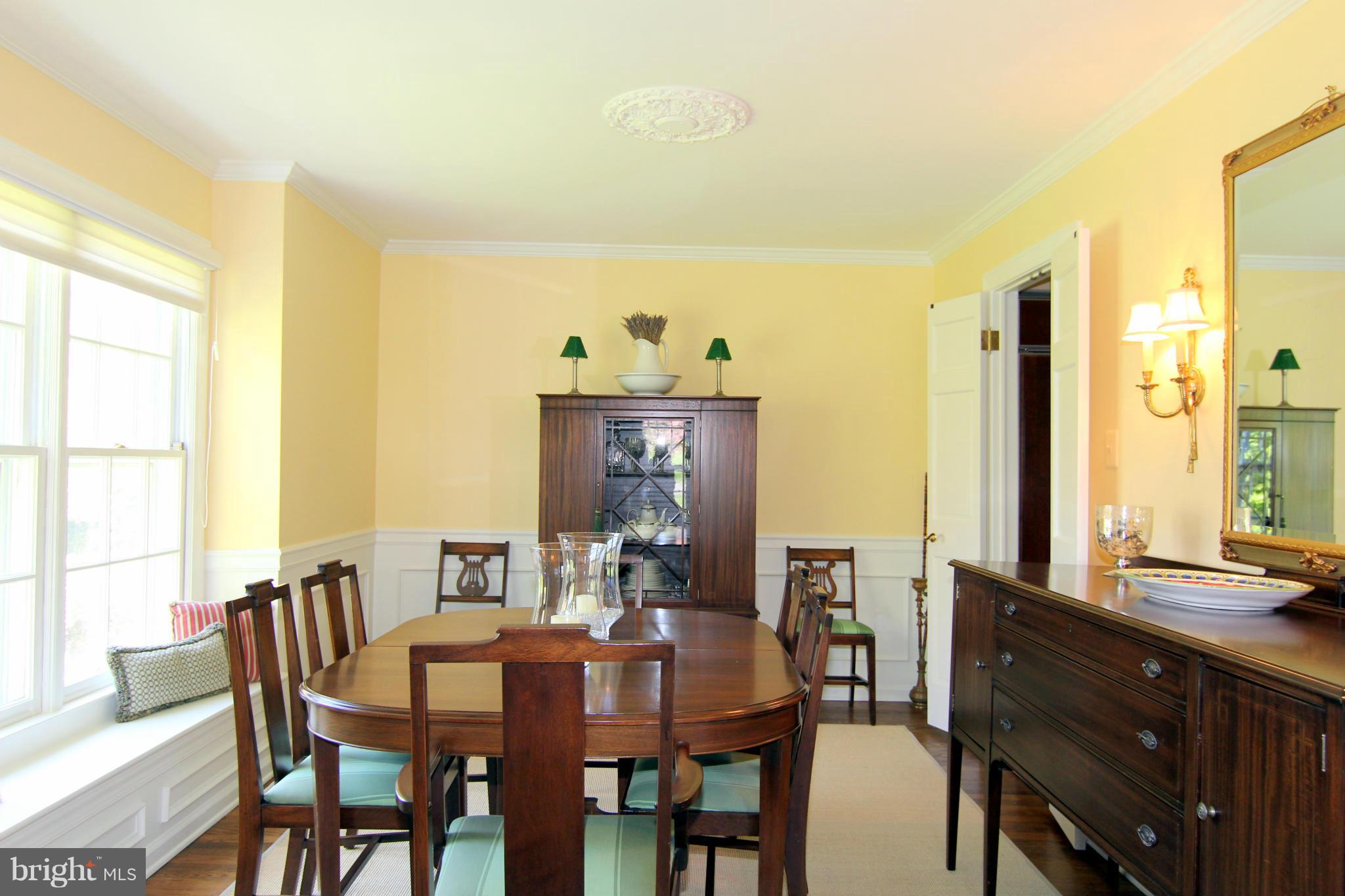 1010 Riva Ridge Drive Great Falls, VA 22066 - Photo 10 of 20 Elegant Dining Room