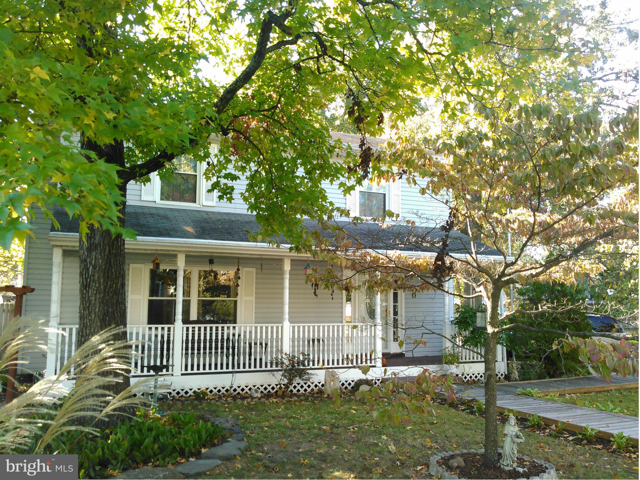 Exterior (Front)