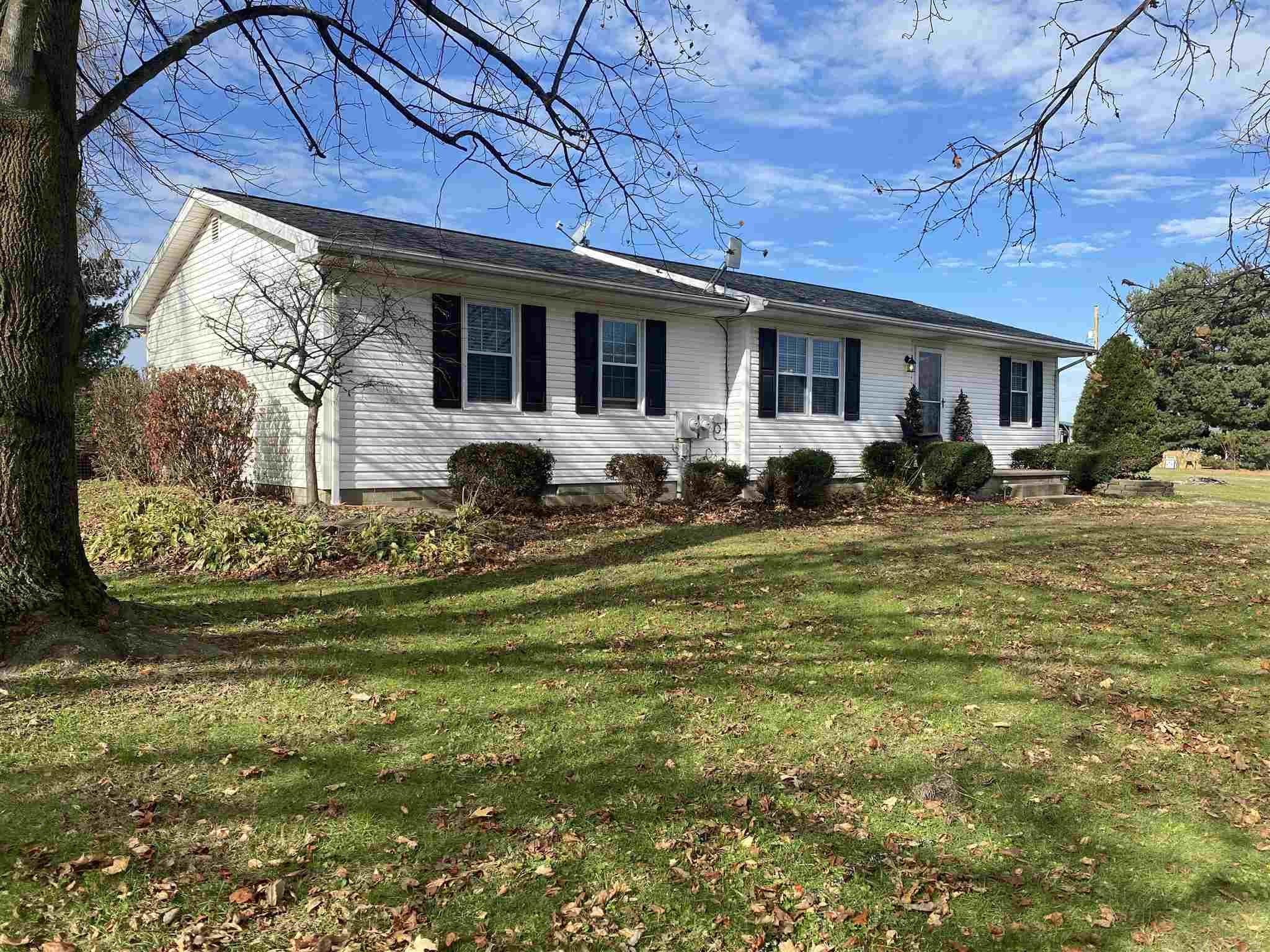 3129 Jackson Road Mount Vernon, IN 47620 - Photo 1 of 30