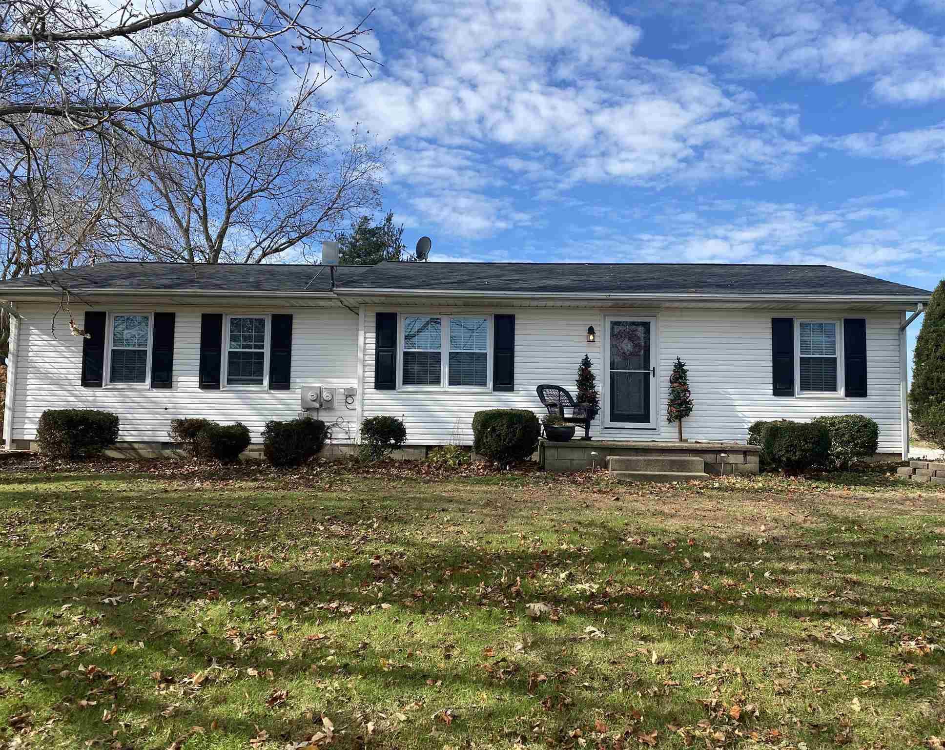 3129 Jackson Road Mount Vernon, IN 47620 - Photo 2 of 30