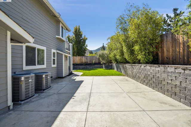 $5,995 | 367 Mt Washington Way, Clayton, CA 94517