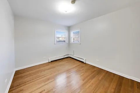 $2,800 | 8212 West Walsh Lane, Unit 1, River Grove, IL 60171